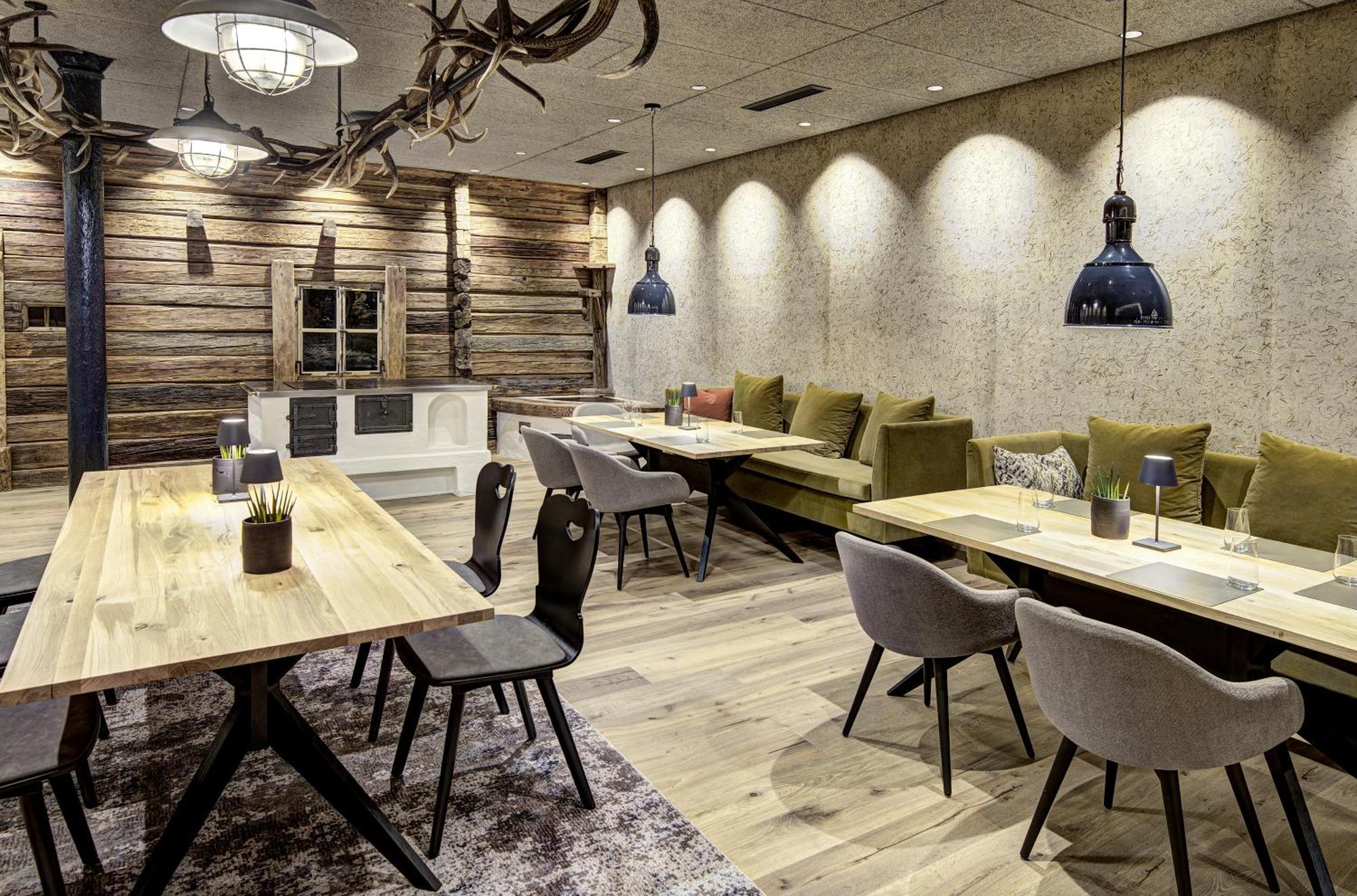 Hotel Gut Brandlhof 萨菲登安斯泰内嫩米尔 外观 照片
