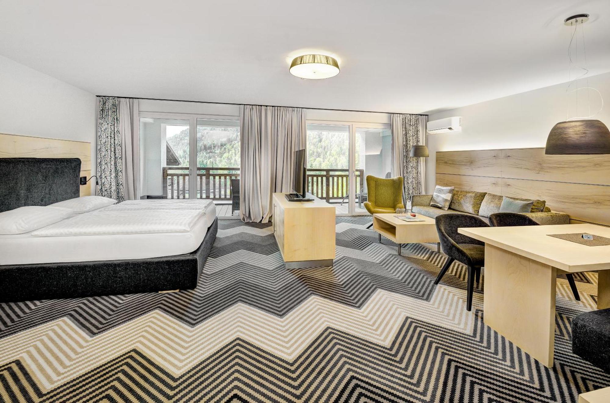 Hotel Gut Brandlhof 萨菲登安斯泰内嫩米尔 外观 照片